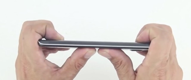 Samsung Galaxy S6: czy też się zgina? [Wideo]