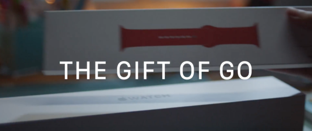 Apple prezentuje nowe reklamy Apple Watch Series 2 promujące go jako prezent świąteczny