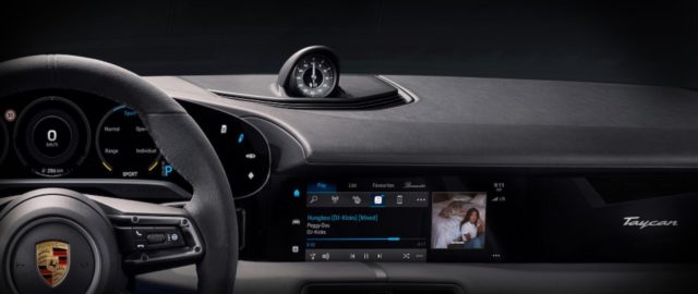 Elektryczny Porsche Taycan będzie posiadał zintegrowaną aplikację Apple Music