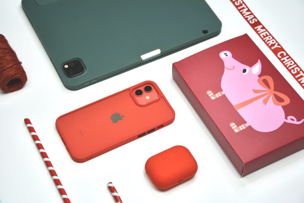 6 powodów do radości, które znajdziesz w świątecznej ofercie Innocent do swojego urządzenia Apple