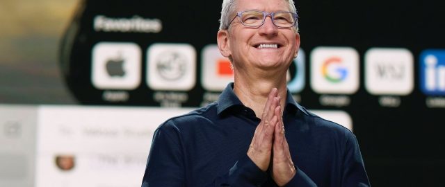 Tim Cook otrzyma w tym tygodniu akcje Apple o wartości 750 milionów dolarów