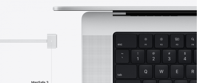 Różnice w szybkim ładowaniu nowych MacBooków Pro