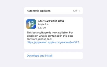iOS 16.2 public beta 1