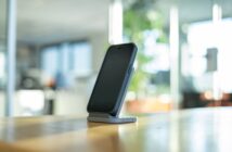 Xtorm Wireless Charging Stand Solo_4