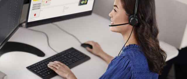 Jabra prezentuje bazujące na sztucznej inteligencji rozwiązanie do zwiększania wyrazistości mowy dla pracowników centrów obsługi klienta