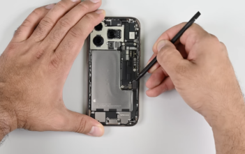 demontaz-iphone-16Pro-iFixit