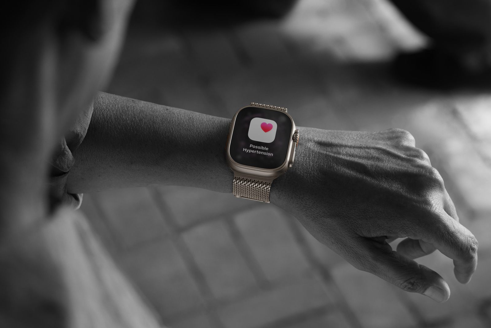 Alerty dotyczące nadciśnienia trafią również na starsze modele Apple Watch