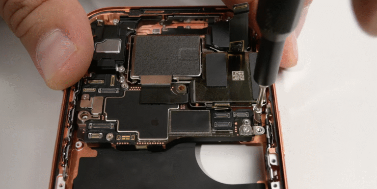 rozbiorka-iphone-17-pro